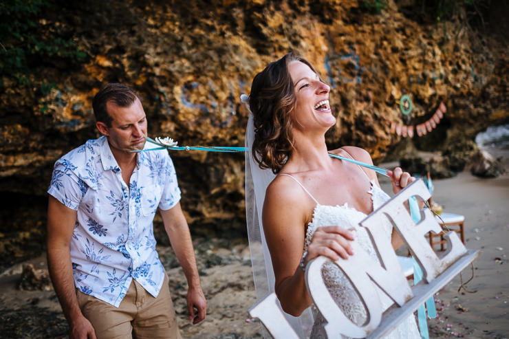 bruidsfotografie Bali - trouwen op het strand
